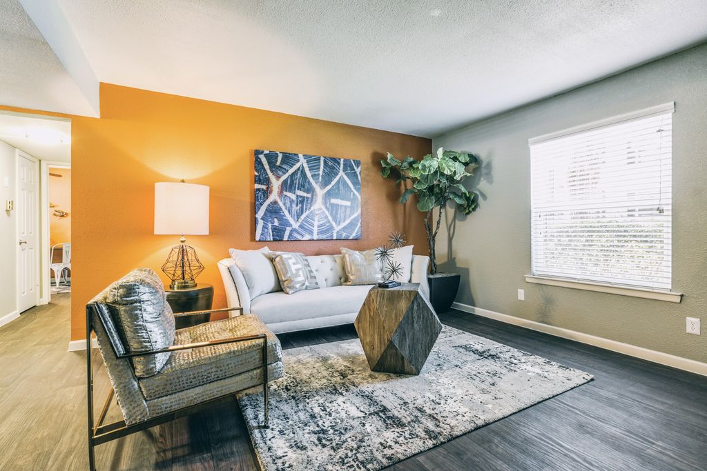 1411 Easton Rd, Dallas, TX 75218