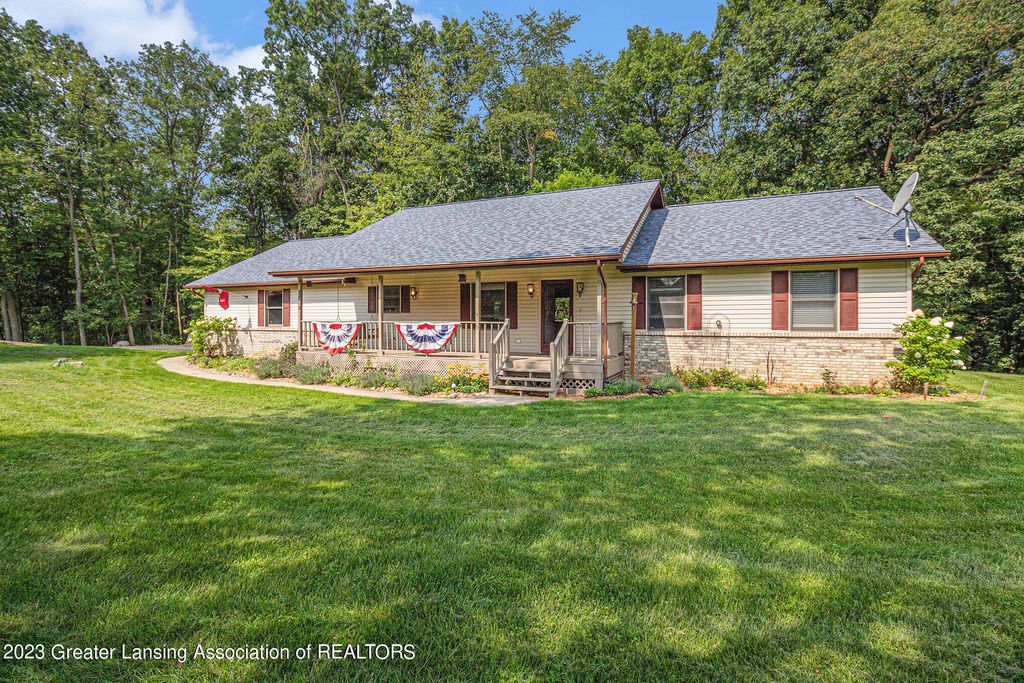 2710 W Coon Lake Rd, Howell, MI 48843 Trulia