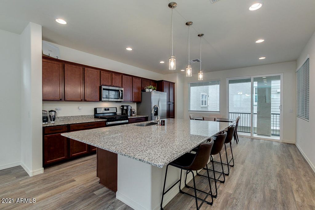 612 W Flintlock Way, Chandler, AZ 85286