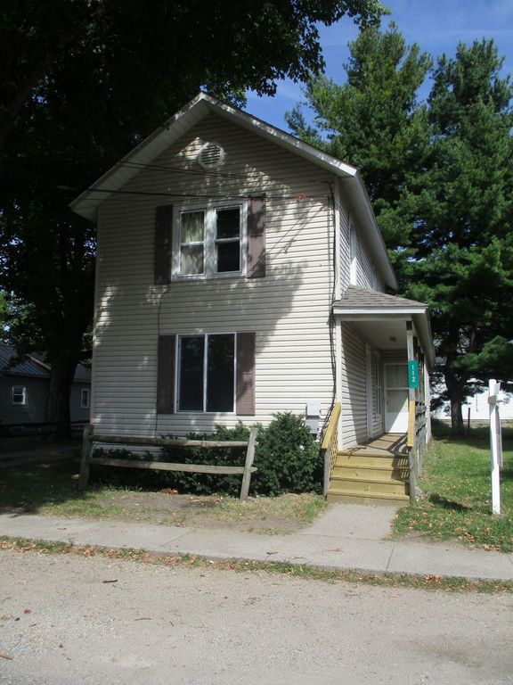 112 W Mill St, Colon, MI 49040