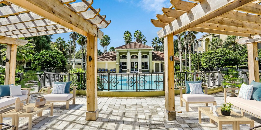 1505 Fort Clarke Blvd, Gainesville, FL 32606