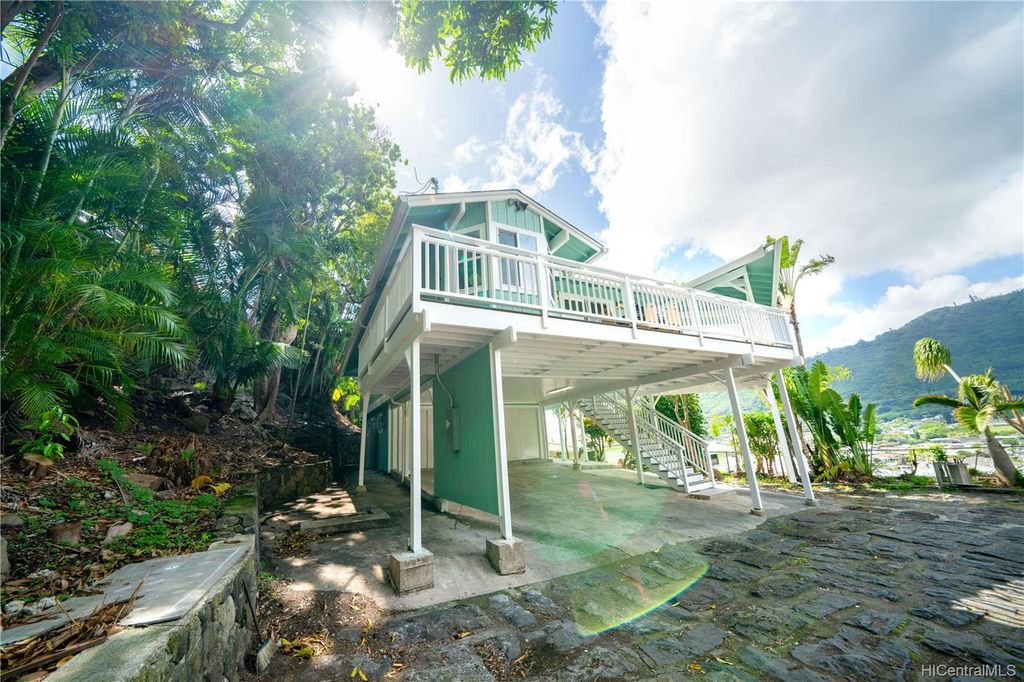 3081 Paty Dr #H, Honolulu, HI 96822