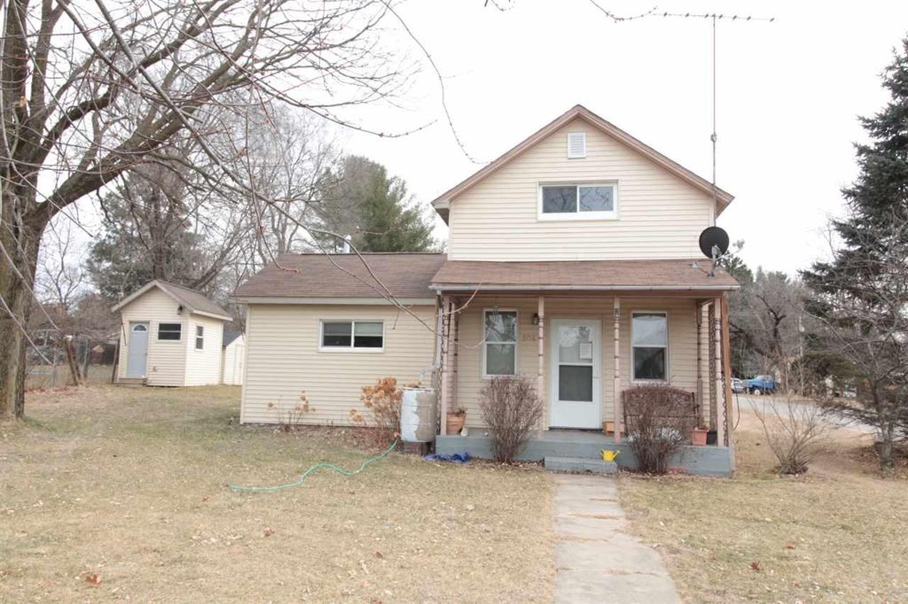 204 N Main St, Hancock, WI 54943 Trulia