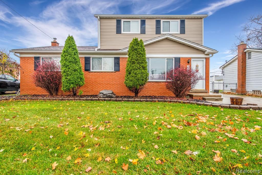 33843 Ave, Fraser, MI 48026 Trulia