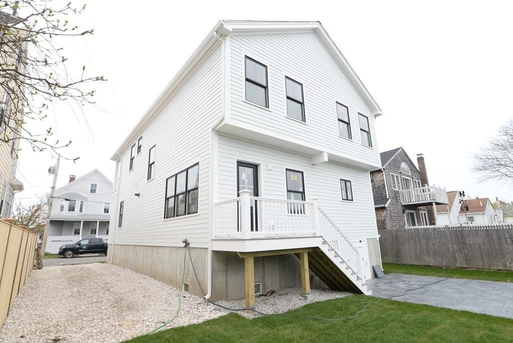 16 P St, Hull, MA 5 Bed, 3 Bath SingleFamily Home 32 Photos Trulia