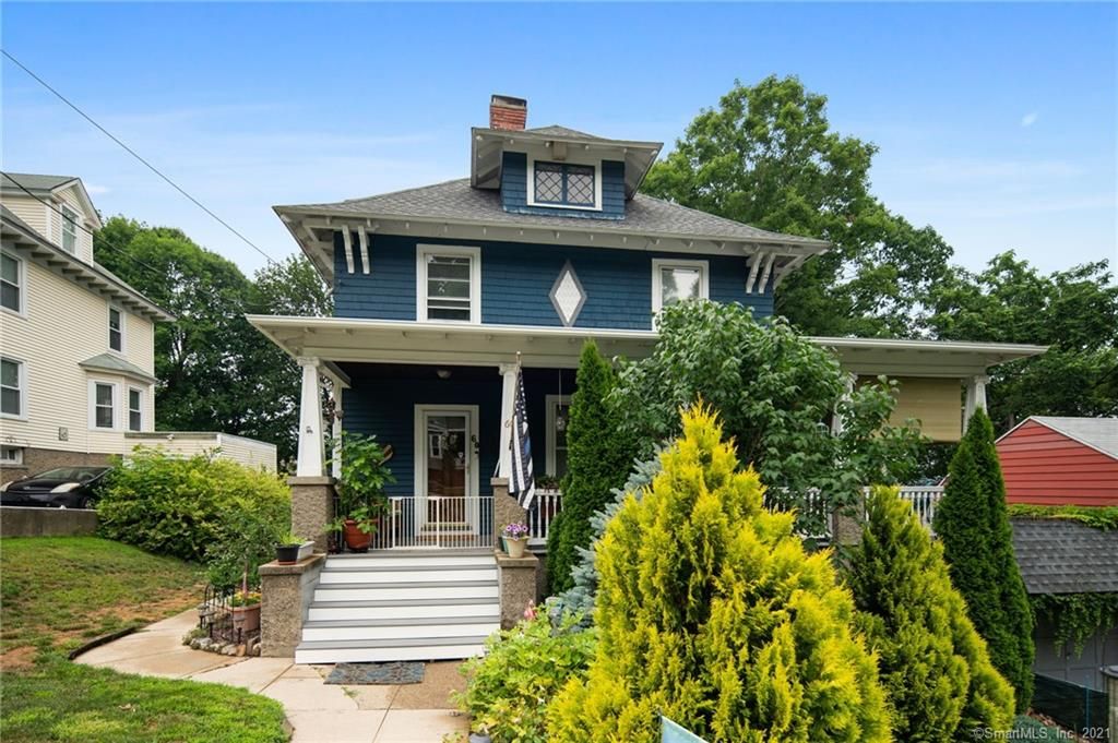 60 Woodside Ave, Waterbury, CT 06708