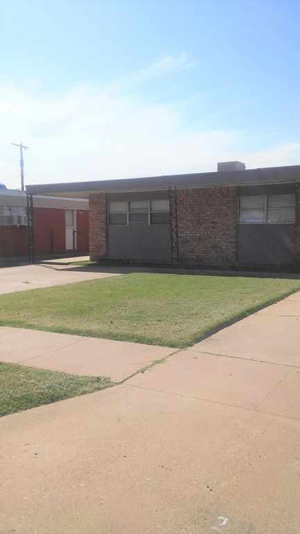 313 Gayland Dr #2, Clovis, NM 88101