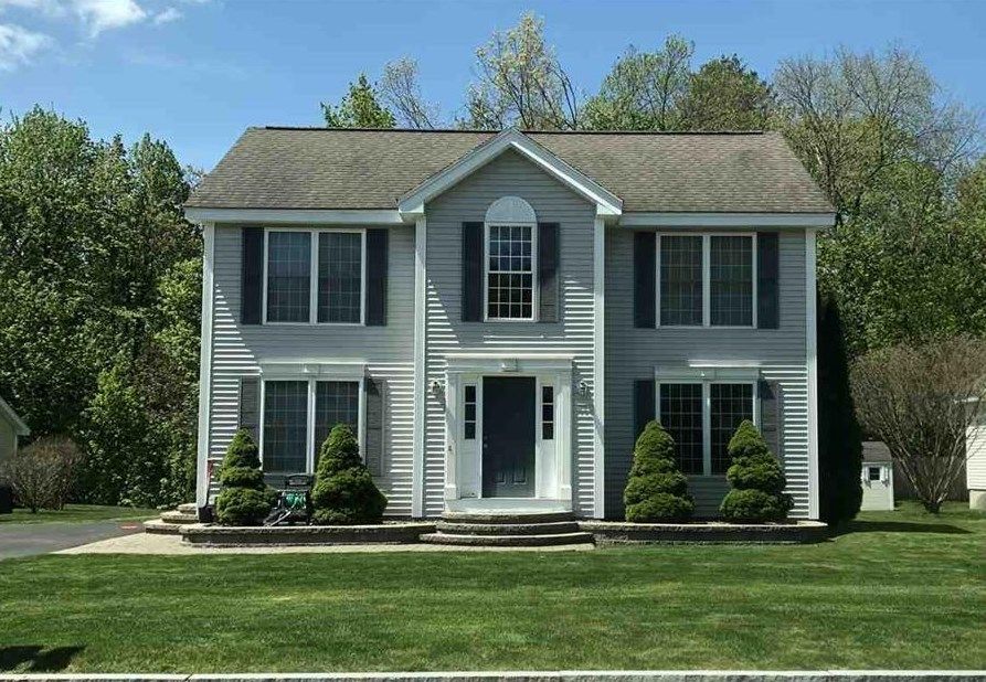 85 Pasture Dr, Manchester, NH 03102