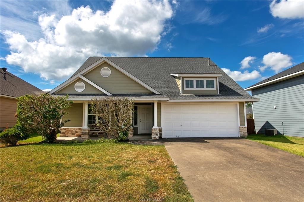 1708 Kingsgate Dr, Bryan, TX 77807