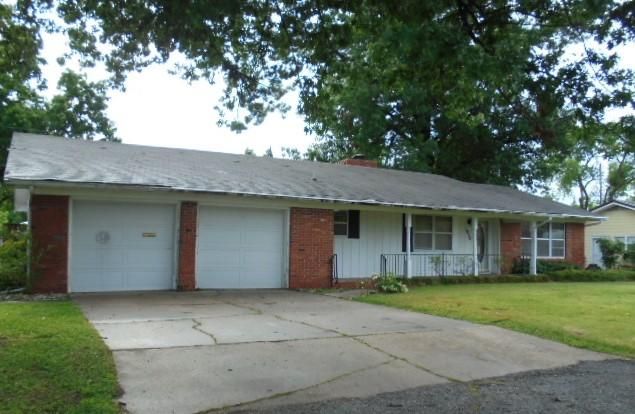 1030 Barger Pl, Miami, OK 74354
