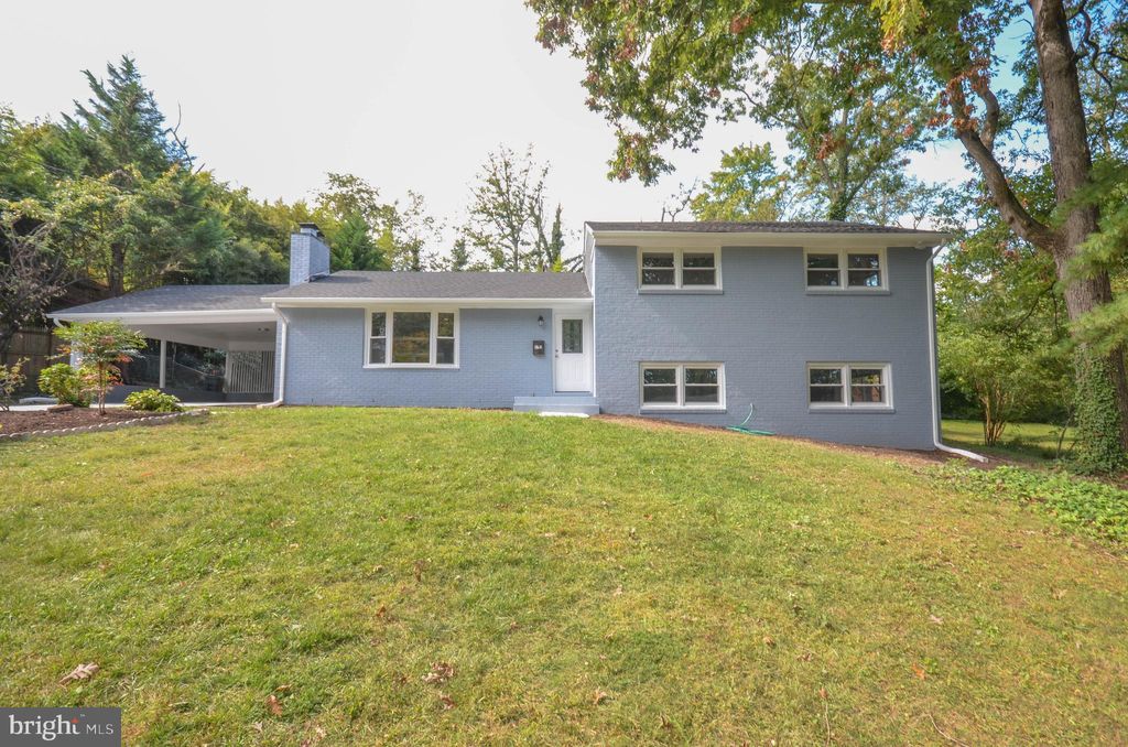 9702 22nd Ave, Hyattsville, MD 20783