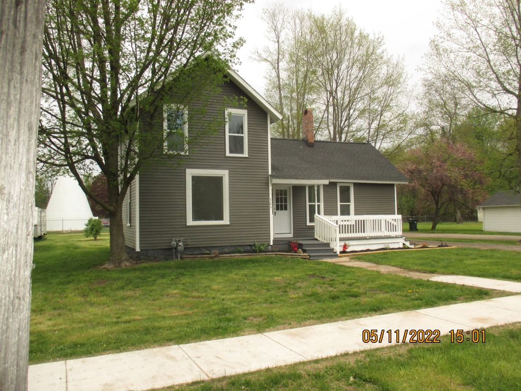 127 E North St, Tekonsha, MI 49092