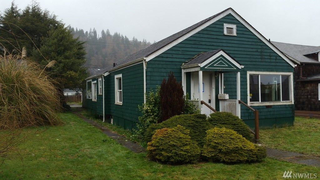 2715 Simpson Ave, Hoquiam, WA 3 Bed, 2 Bath SingleFamily Home 14 Photos Trulia