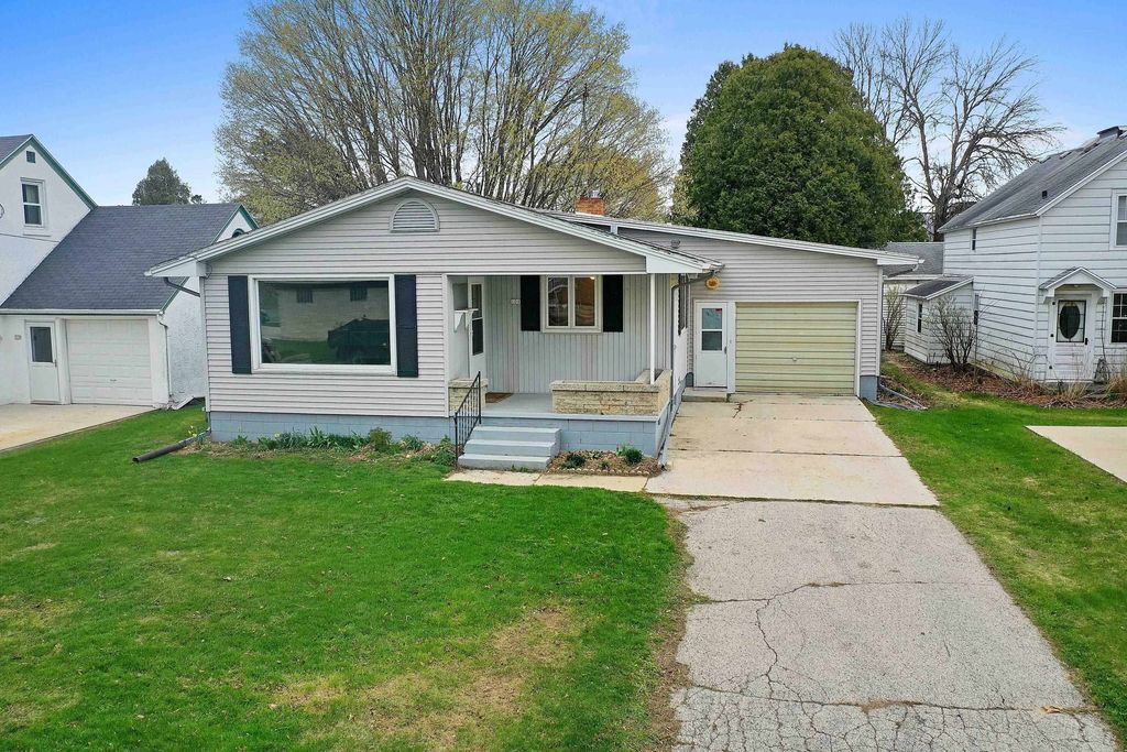 109 Pine St, Whitelaw, WI 54247 Trulia