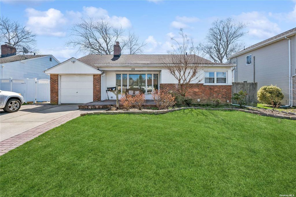 3770 Windsor Drive, Bethpage, NY 11714 Trulia