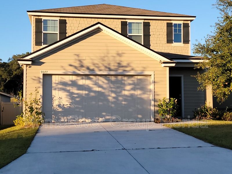 9077 Kipper Dr, Jacksonville, FL 32211