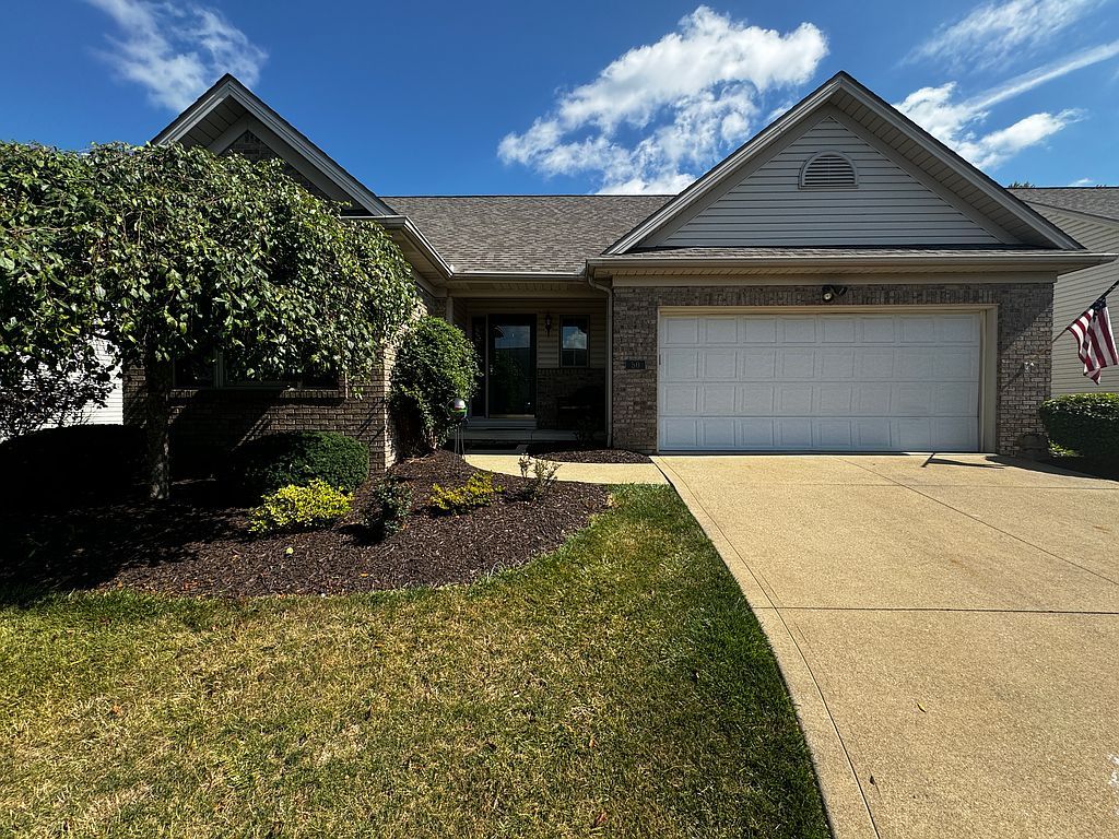 50 Fredericksburg Cmns NE, North Canton, OH 44720 Condo for Sale
