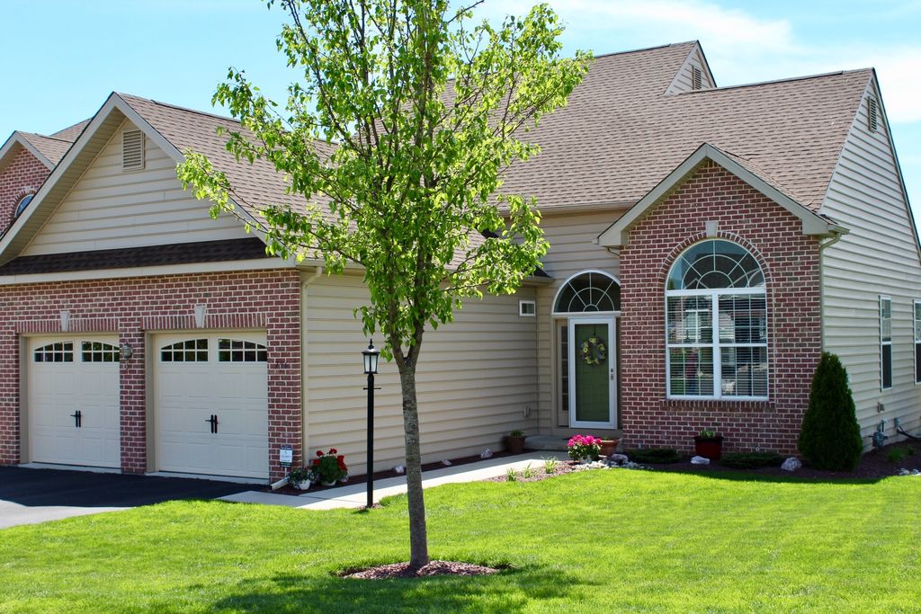 796 Swallow Tail Ln, Breinigsville, PA 18031 Trulia