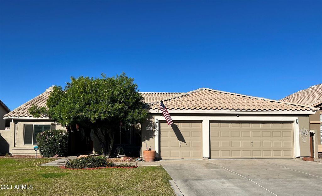 2072 W Harrison St, Chandler, AZ 85224