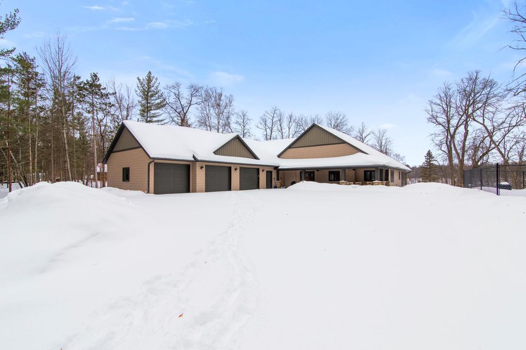 11184 Old County Road 39, Pequot Lakes, MN 56472