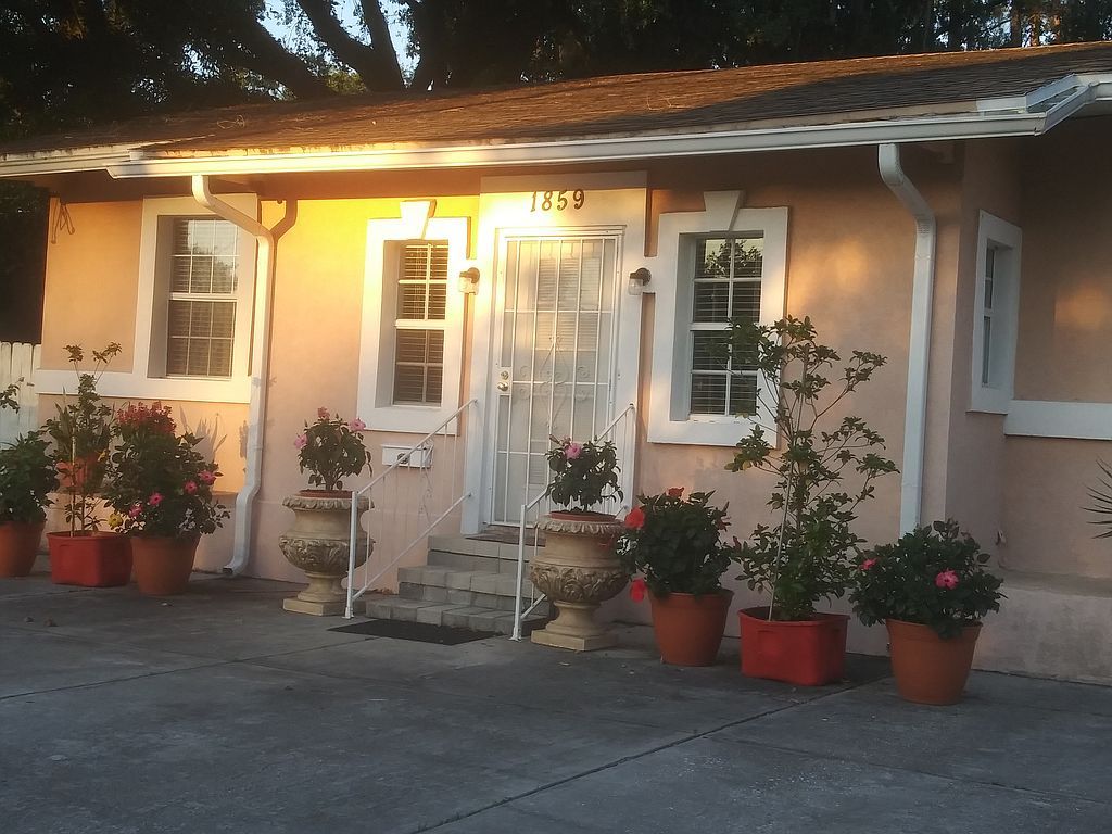 1859 Dean Rd, Jacksonville, FL 32216