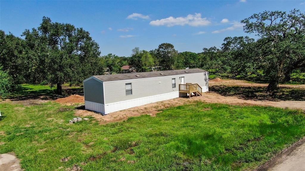 123 Country Oaks St #6, Brazoria, TX 77422