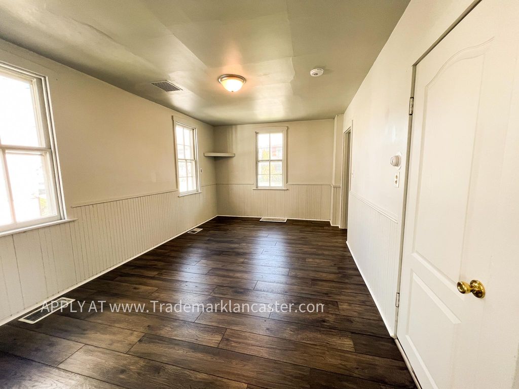 4247 Division Hwy, East Earl, PA 17519 Trulia