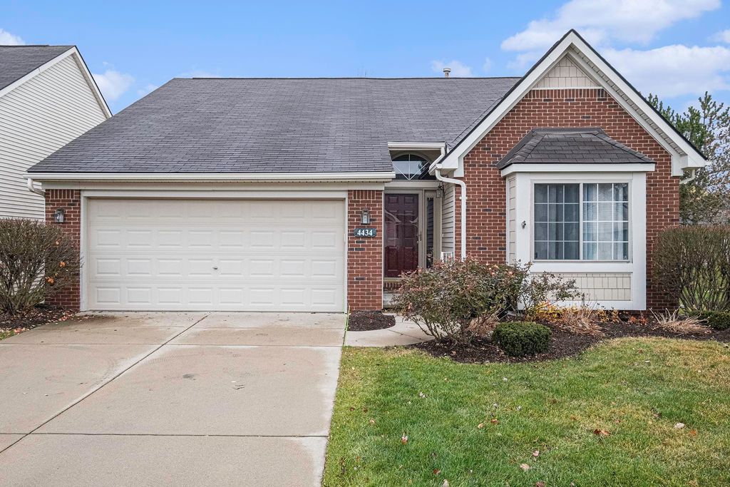 4434 Maple Creek Dr, Grand Blanc, MI 48439 Trulia