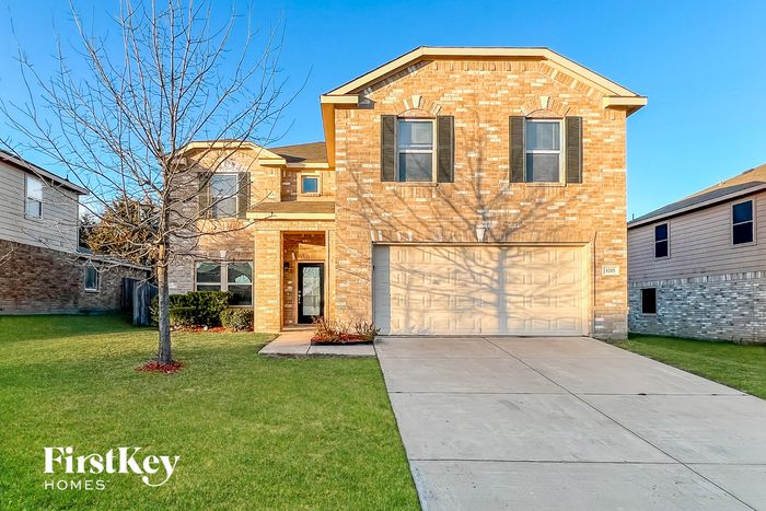 1215 Alhambra Dr, Lancaster, TX 75146