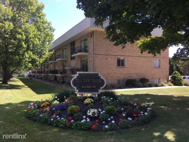325 Hillcrest Dr, Ashland, OH 44805