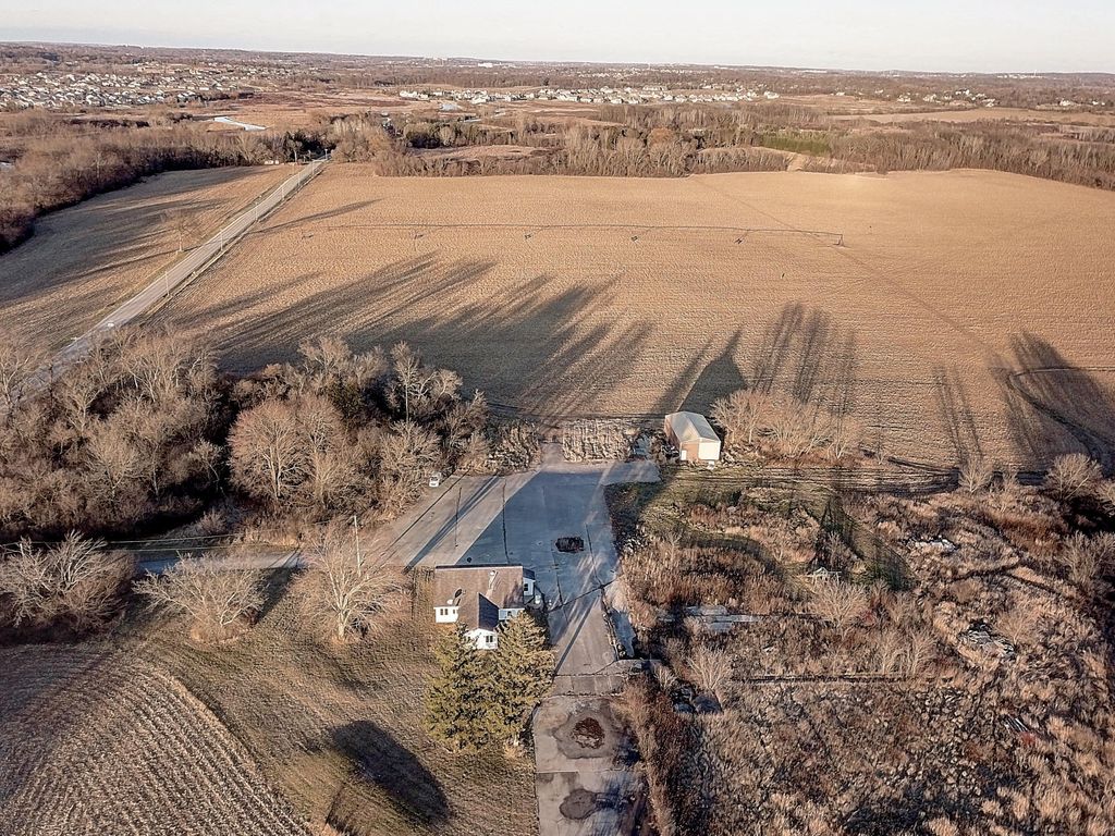 W269S5550 River Rd, Waukesha, WI 53189 Trulia