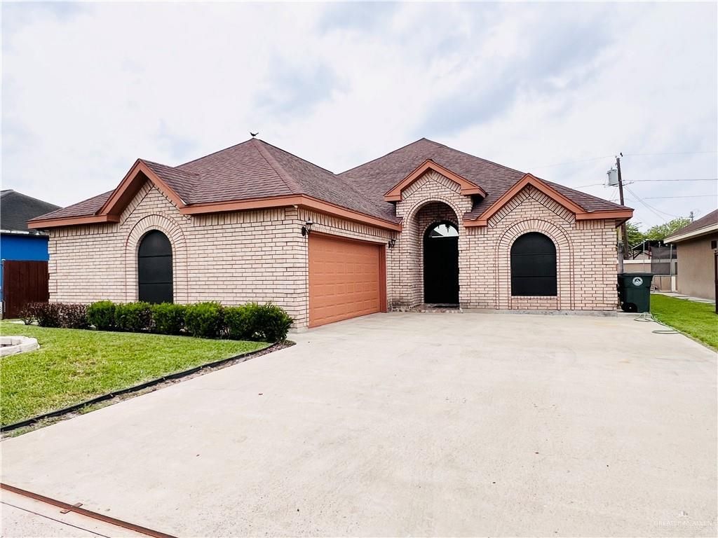 221 N  Moorefield Rd, Mission, TX 78572
