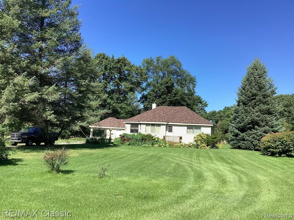 3055 W Commerce Rd, Milford, MI 48380 Trulia