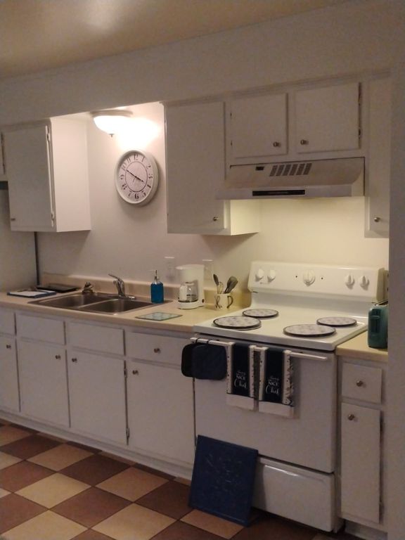 3008 Old Houston Rd #19, Huntsville, TX 77340