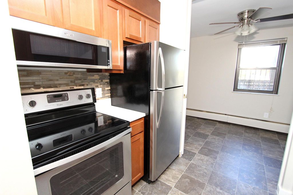 Anita Hall Apartments Pittsburgh Pa Trulia