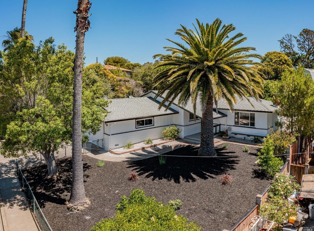 25 Alta Loma Dr, American Canyon, CA 94503 Trulia