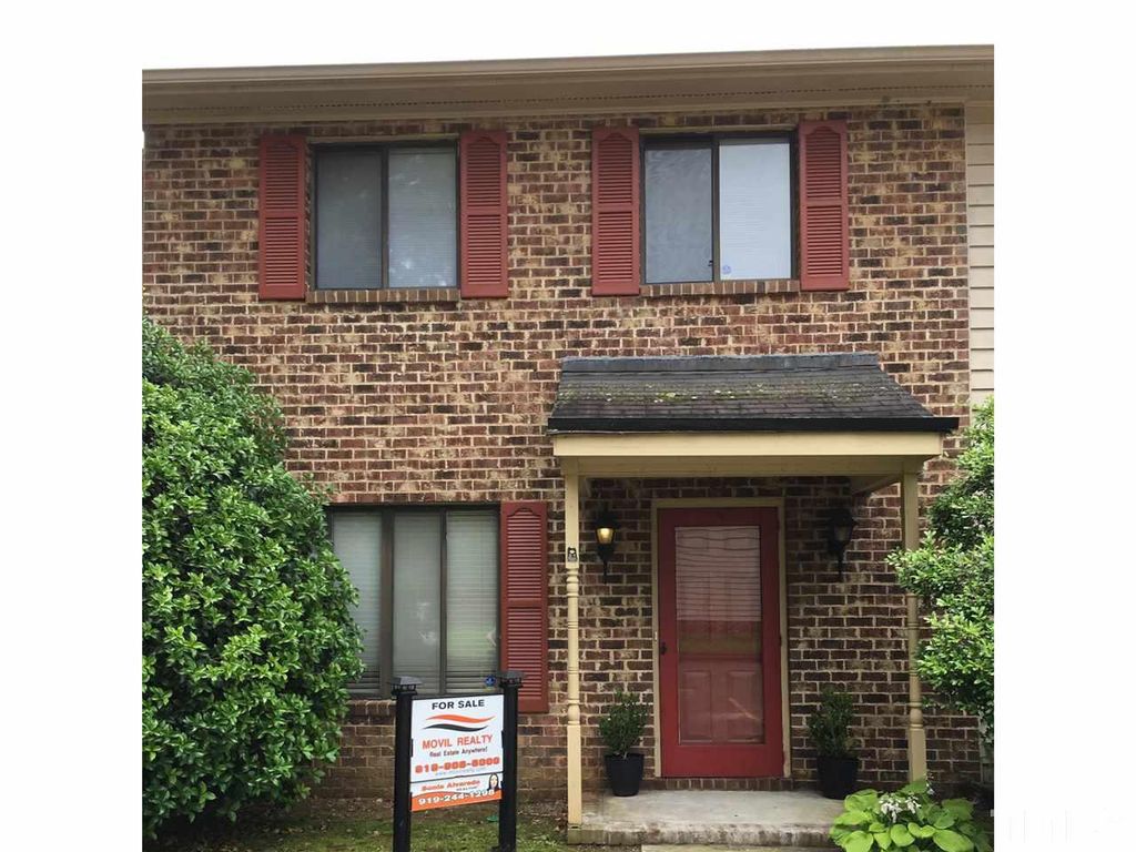 2408 Stadium Dr, Durham, NC 27704