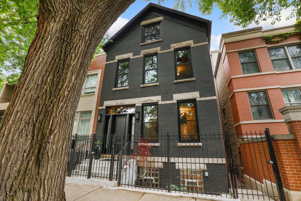 1817 N Honore St, Chicago, IL 60622