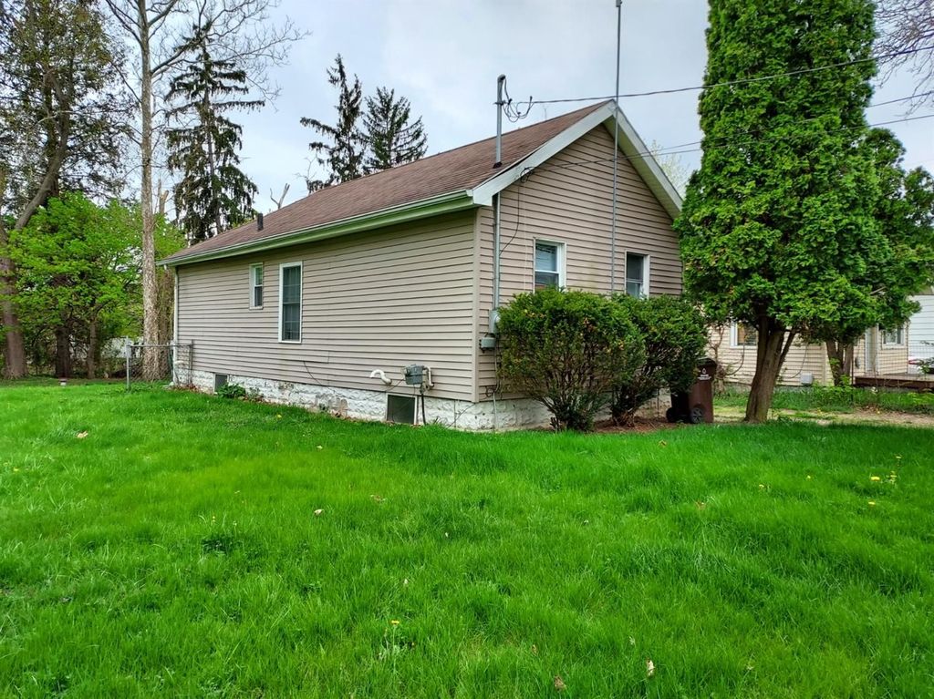 305-307 E Euclid Ave, Jackson, MI 49203