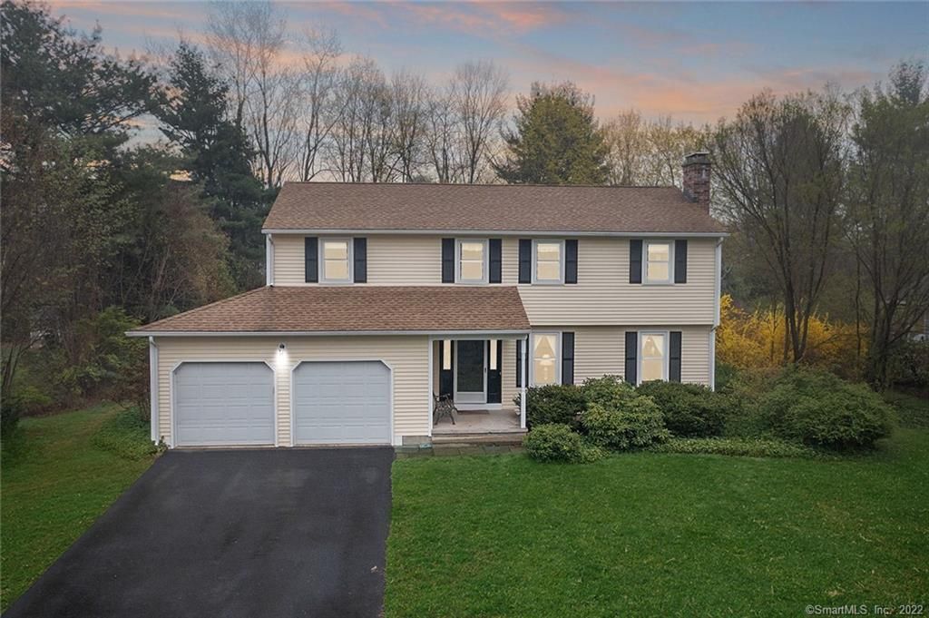 14 Walnut Farms Dr, Farmington, CT 06032 See Est. Value, Schools & More