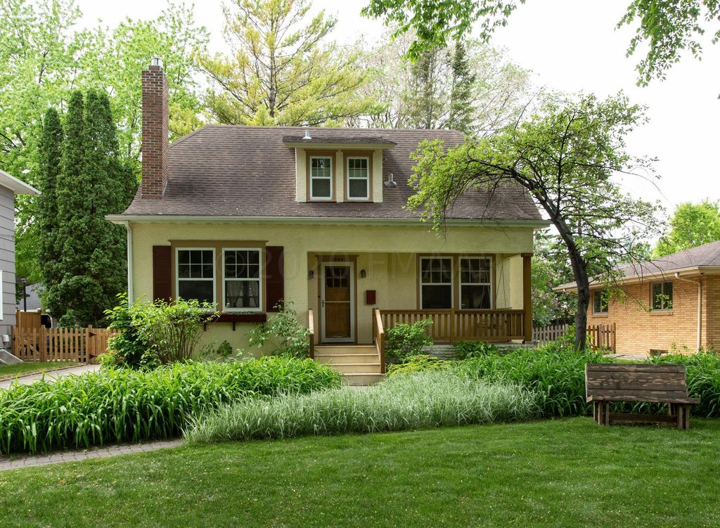 1329 7th St S, Fargo, ND 58103 Trulia