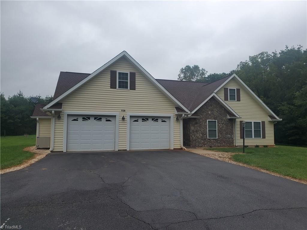 154 franklin ln state road nc 28676 see est value schools more
