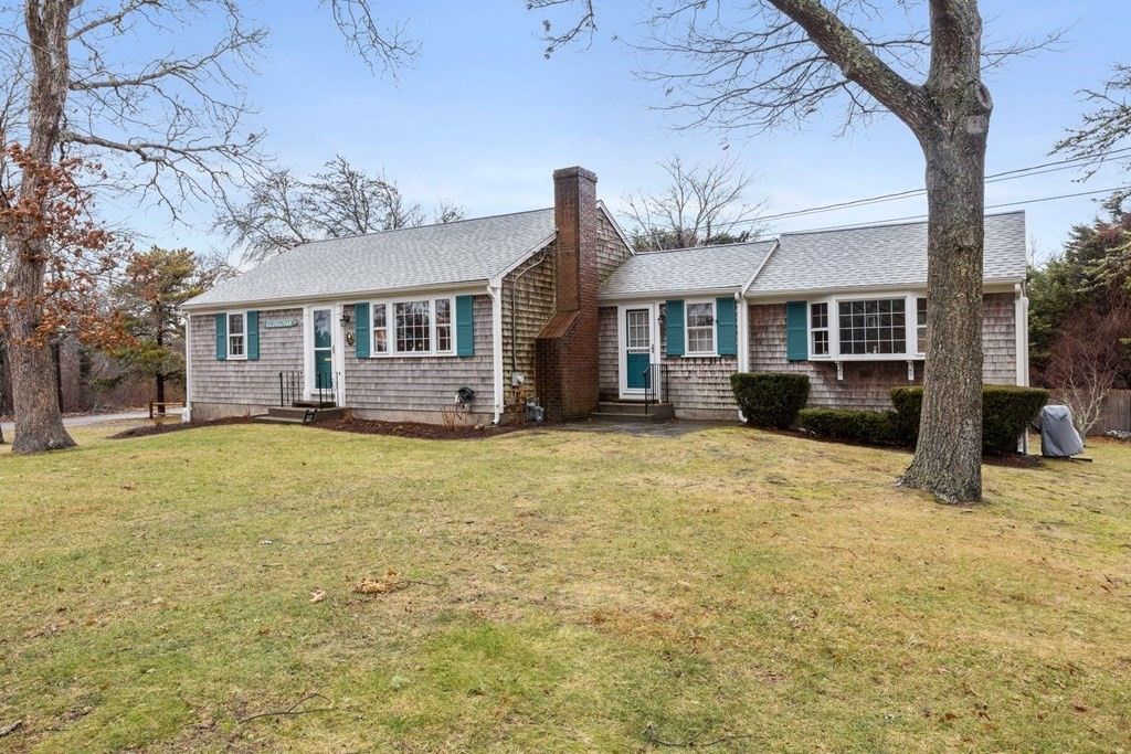 73 Cleveland Way, West Yarmouth, MA 02673