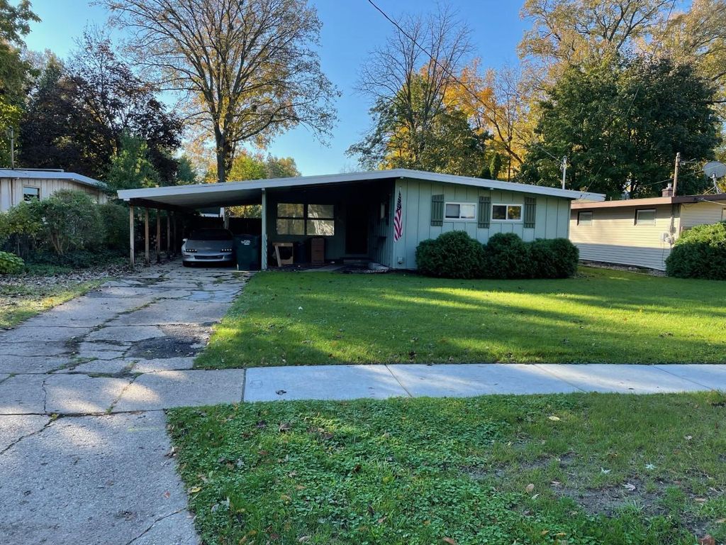 2703 Lafayette Ave, Lansing, MI 48906