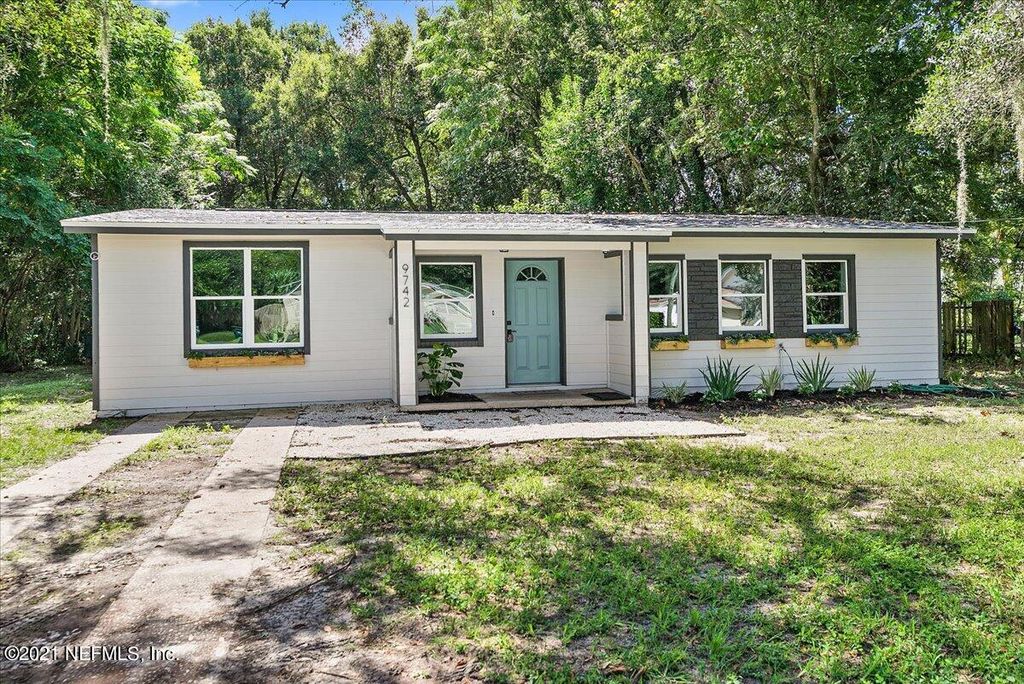 9742 Cunningham Rd, Jacksonville, FL 32246