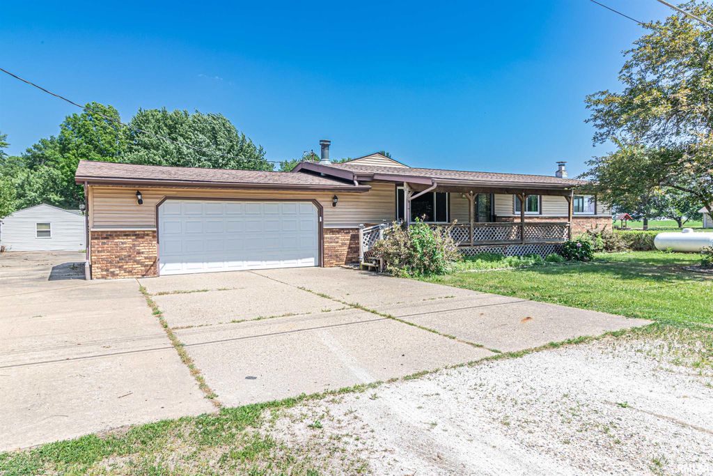 13056 Laurel St, Manito, IL 61546 Trulia