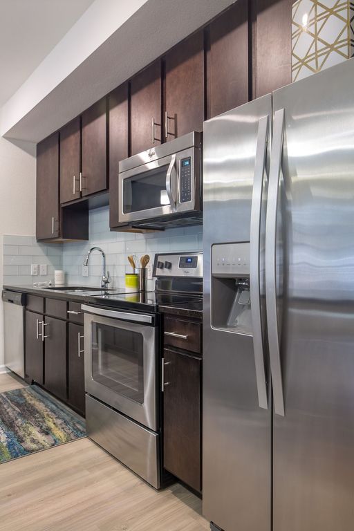 3736 Glencoe St, Dallas, TX 75206