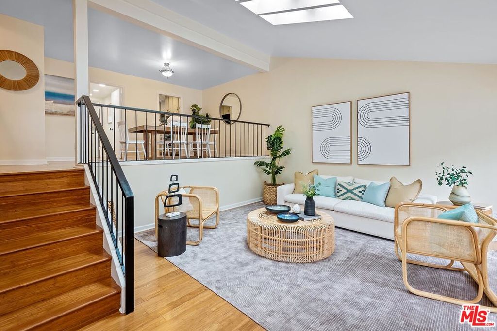 13322 Maxella Ave #3, Marina Del Rey, CA 90292