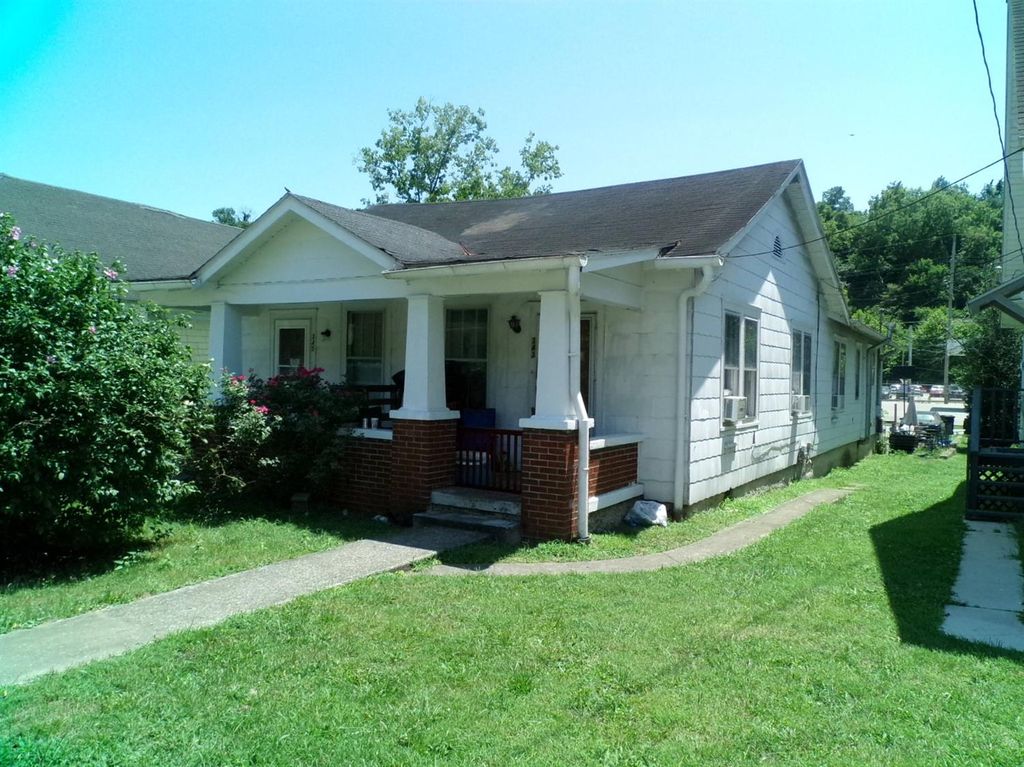 343 Holmes St, Frankfort, KY 40601