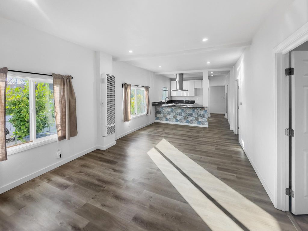 Apartamento en Renta 3 Beds 1 Bath